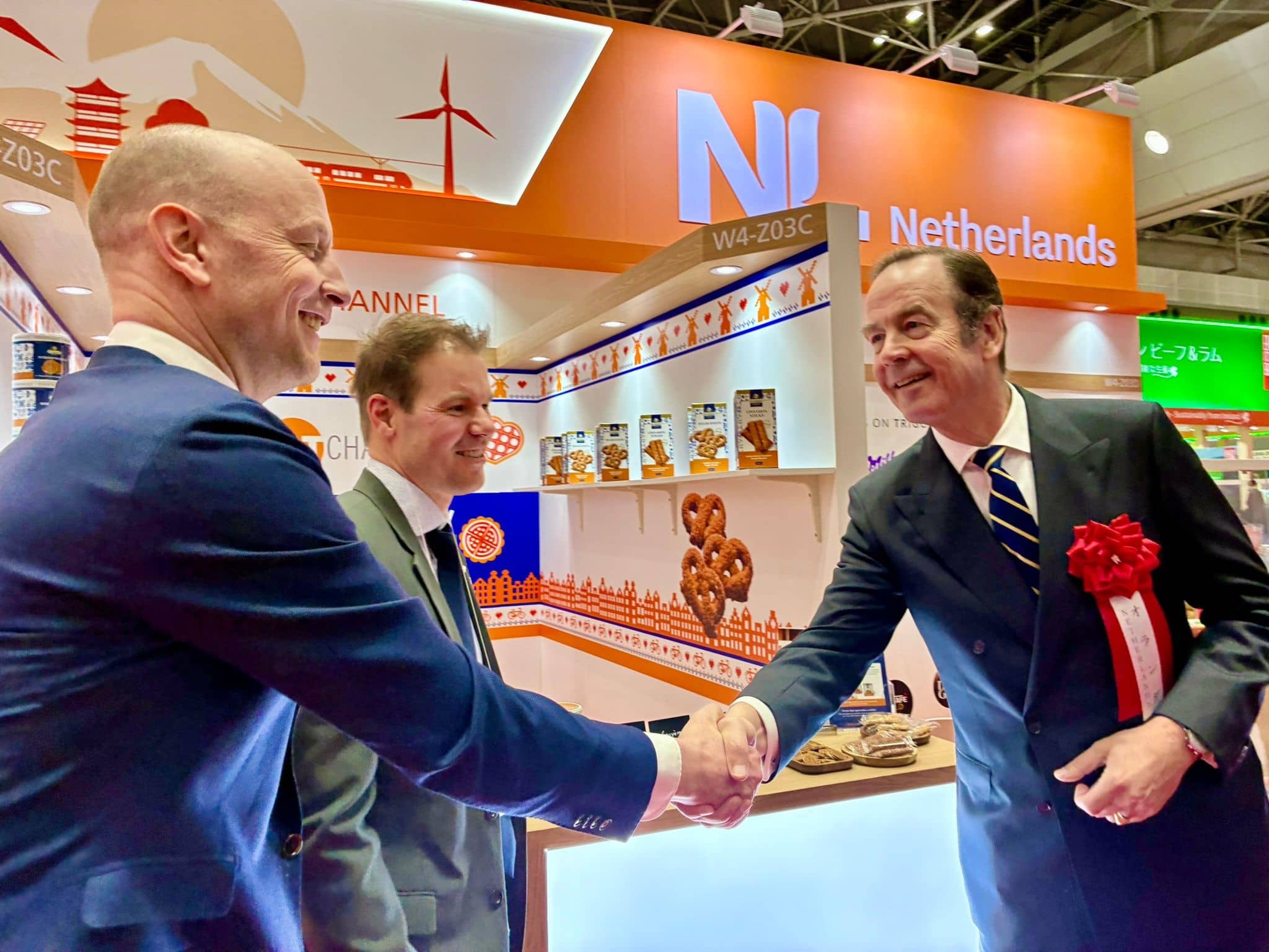 Netherlands Ambassador Gilles Beschoor Plug meets Dutch exporters