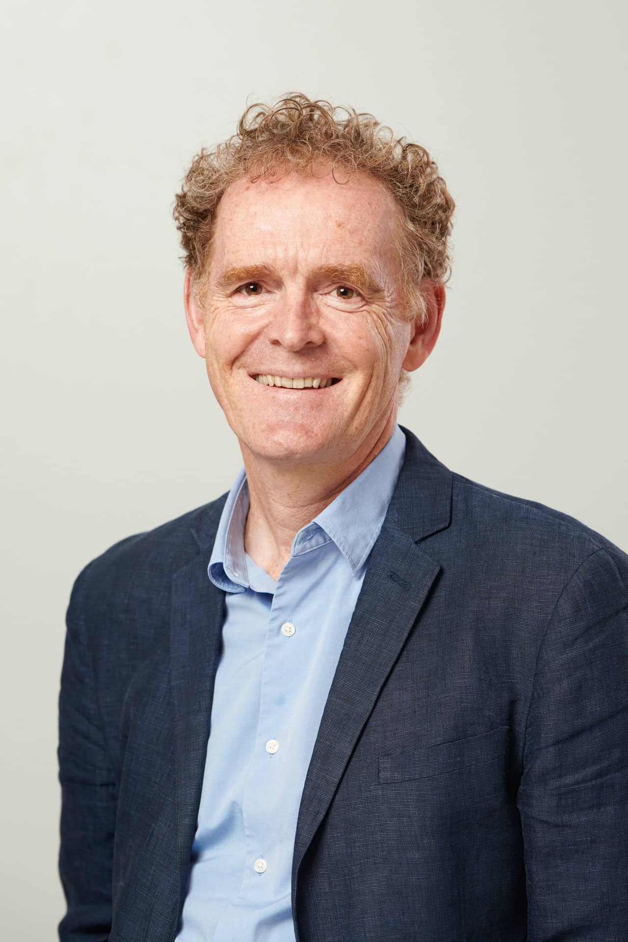 Portrait photo of Matthew Spencer