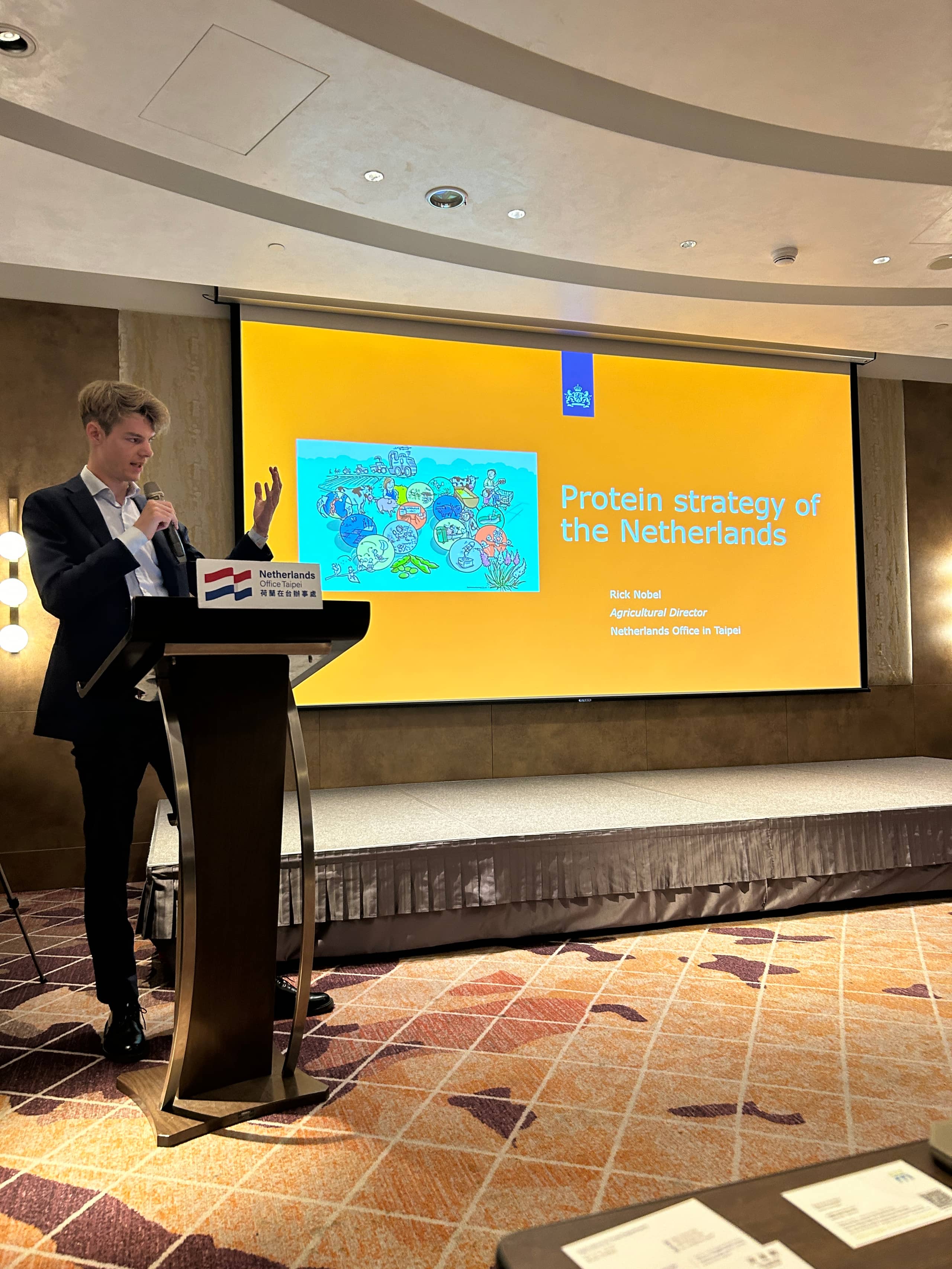 Presentation by Agricultural Director