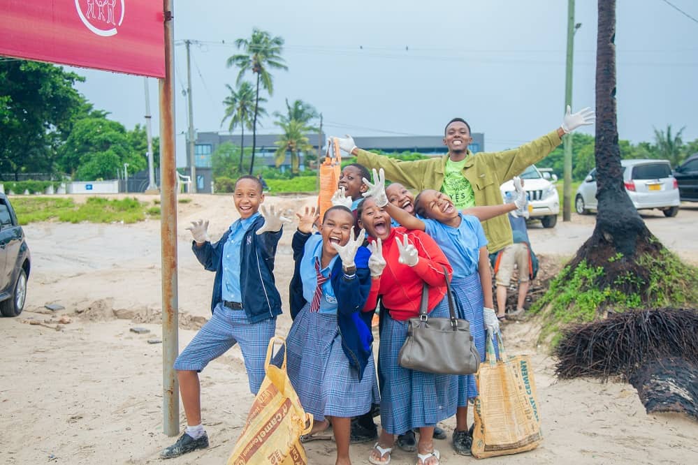 King's Day Reception Dar es Salaam - beach clean up