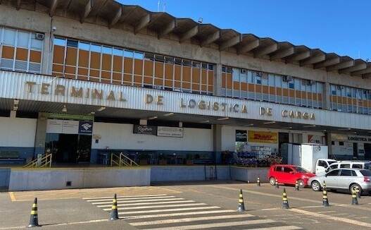 1 - De loods (vliegveld Brasília)