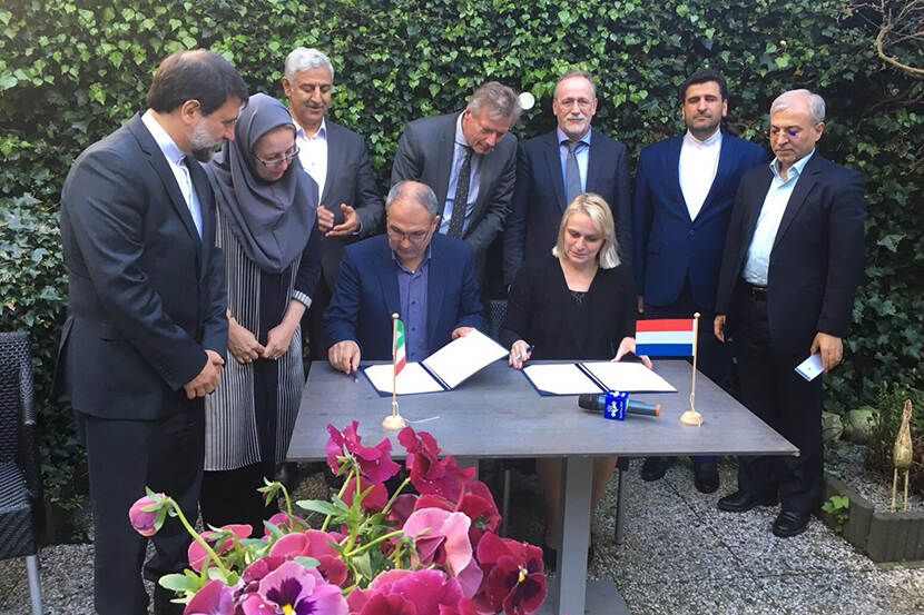 Ondertekening afspraken op landbouwgebied tussen Nederland en Iran