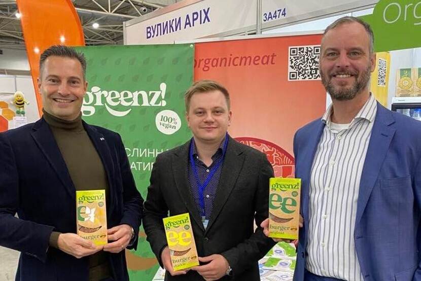 Marco Faas with his Ukrainian partner Oleksandr Stretovich and Agricultural counsellor in Ukraine Reinoud Nuijten