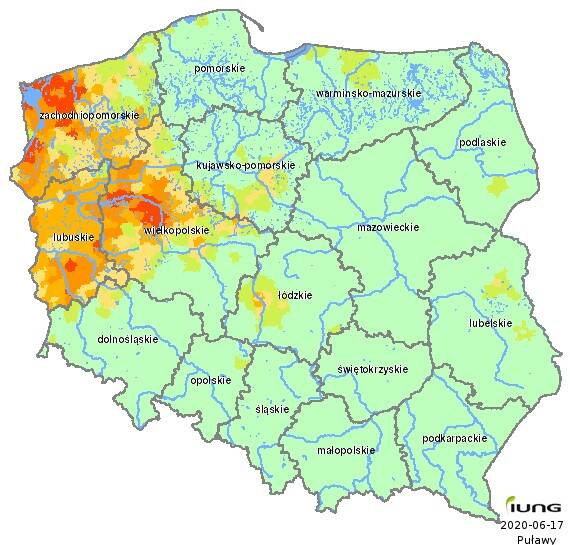 map of Poland showing drought in strawberry fields