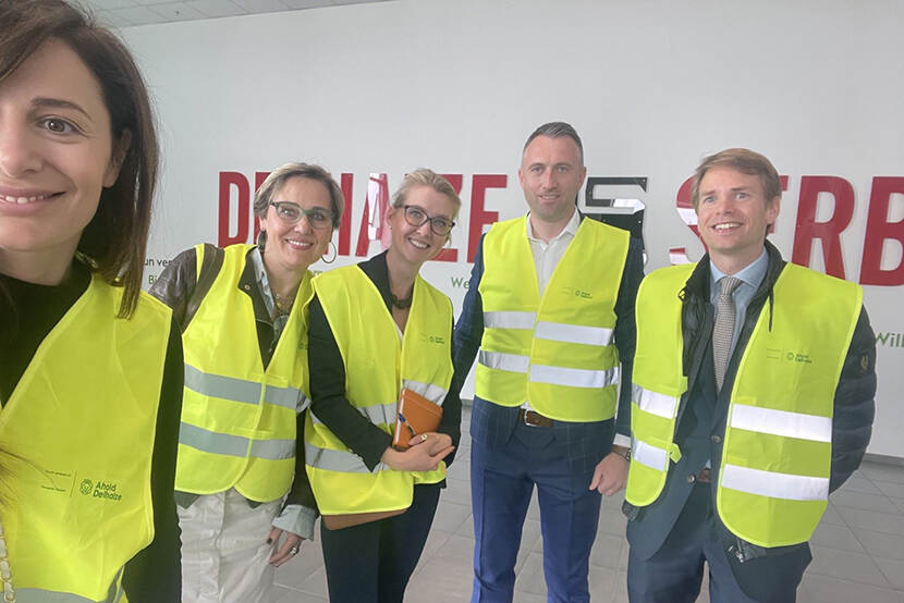 Visit with the LAN-team to the logistic centre of Ahod Delhaize Serbia, April 2022.
