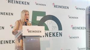 Cristina Cifuentes, president Regio van Madrid tijdens 50-jarig bestaan Heineken Spanje