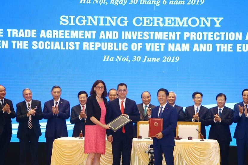 Signing EVFTA in Hanoi 30 Hune 2019