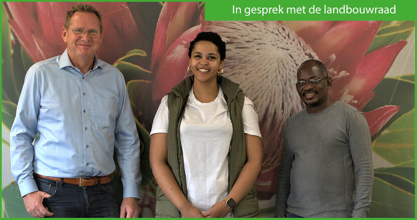 Landbouwteam v.l.n.r. Niek Bosmans, Penathia Swartz (managementondersteuner), Bernard Likalimba (landbouwadviseur)